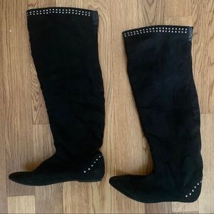 GUESS knee-high flat black boots